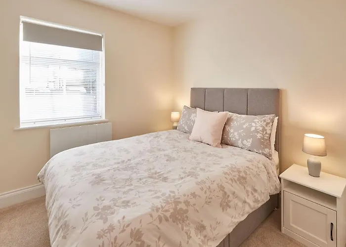 Host & - South Cliff Apartament